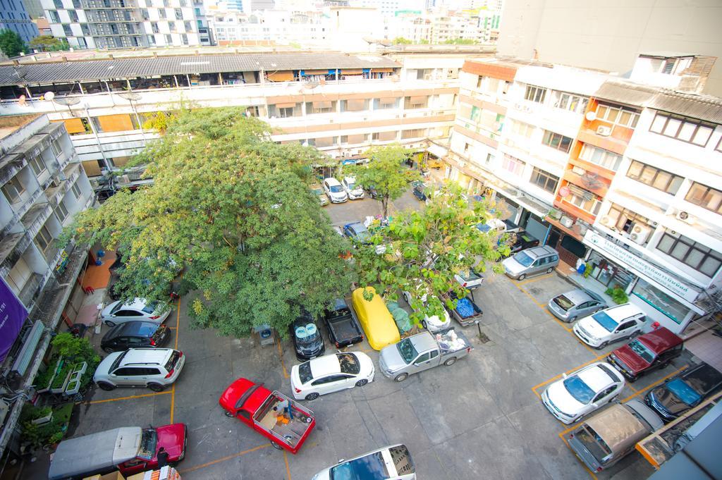 Glur Central Pratunam Bangkok Exterior photo